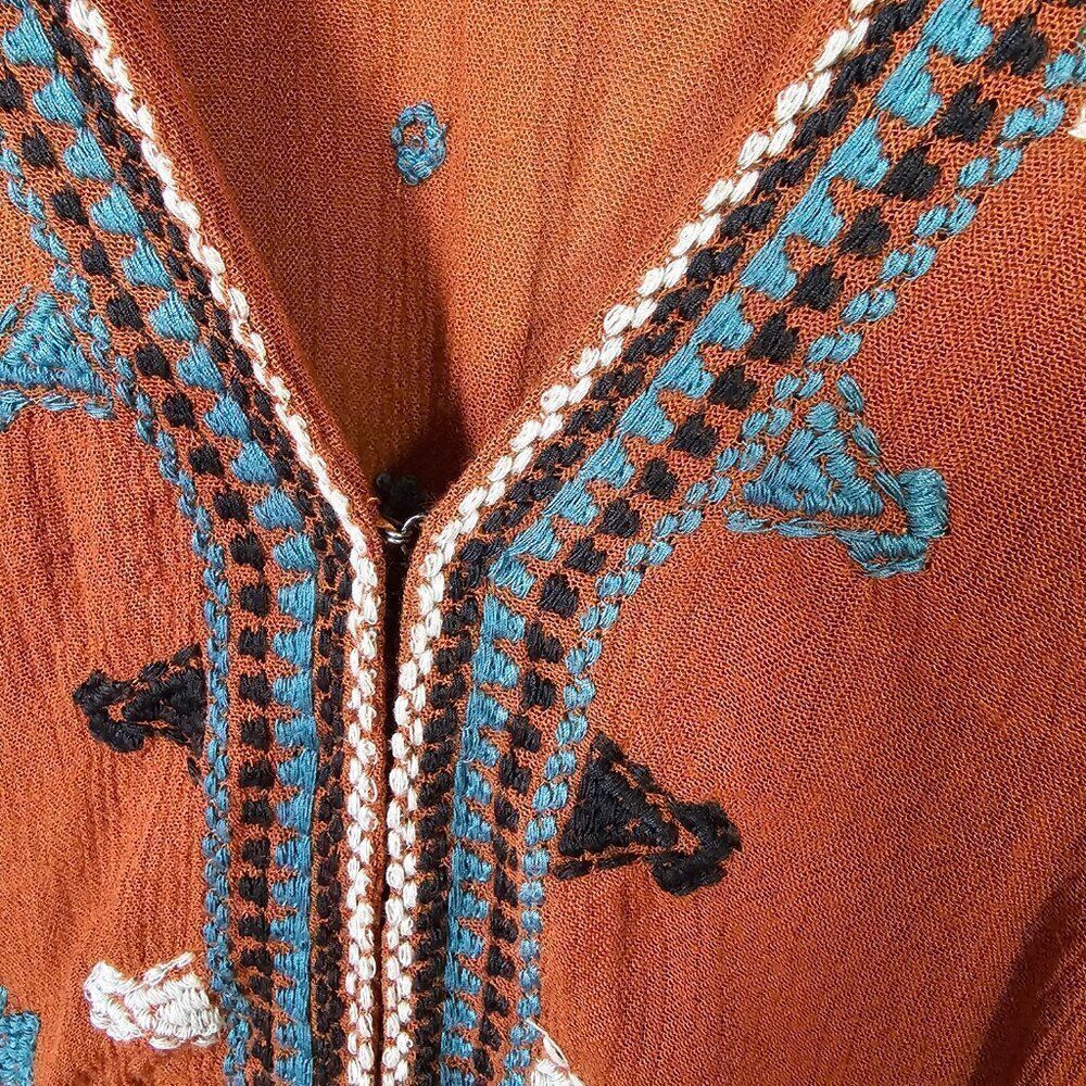 EUC FREE PEOPLE BOHO RUST EMBROIDERED SHORT DRESS SIZE M - Picture 5 of 16